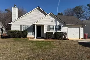 698 Morrow Rd, Forest Park, GA 30297 - Photo 1