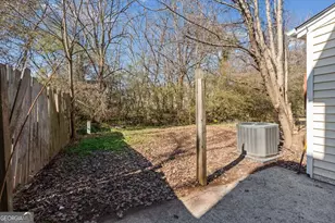 1684 Hunting Creek Dr SE, Conyers, GA 30013 - Photo 29