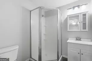 201 Cherokee Dr, Jackson, GA 30233 - Photo 19