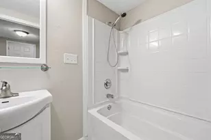 201 Cherokee Dr, Jackson, GA 30233 - Photo 23