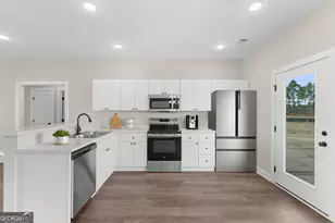 149 Landmark Circle, Statesboro, GA 30458 - Photo 3