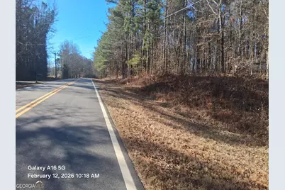 887 Allen, Grantville, GA 30222 - Photo 1