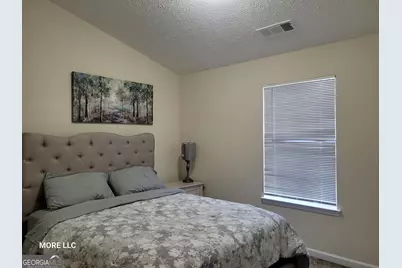6104 Camden Forrest Court, Riverdale, GA 30296 - Photo 3