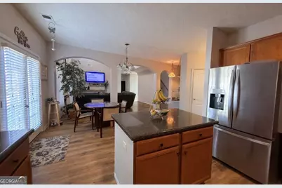 1221 Creek Crossing Drive, McDonough, GA 30252 - Photo 9