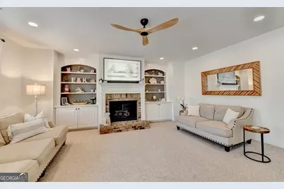 5932 Peacock Lane, Hoschton, GA 30548 - Photo 25