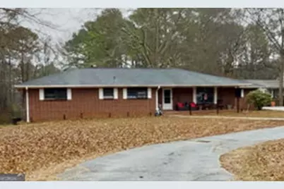 394 Fayetteville Road, Fairburn, GA 30213 - Photo 1