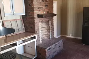 210 N 14th St, Lanett, AL 36863 - Photo 13