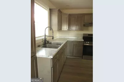 390 Bay Street, Baxley, GA 31513 - Photo 13