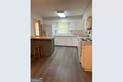 1702 Brookwood Circle NE, Milledgeville, GA 31061 - Photo 11