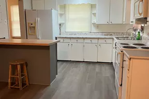 1702 Brookwood Cir NE, Milledgeville, GA 31061 - Photo 11