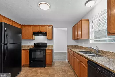 2247 Clayton Ridge, Lithonia, GA 30058 - Photo 19