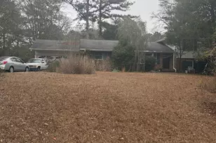 1614 Woodcrest Dr, Conyers, GA 30012 - Photo 3