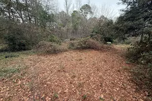 1614 Woodcrest Dr, Conyers, GA 30012 - Photo 5