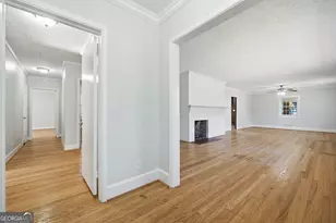 88 W New St, Winder, GA 30680 - Photo 5