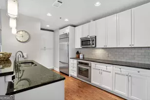 2795 Peachtree Rd NE, Atlanta, GA 30305 - Photo 11