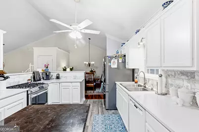 409 Barrington Drive, Hiram, GA 30141 - Photo 13