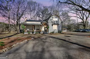 890 Earl North Rd, Newnan, GA 30263 - Photo 1