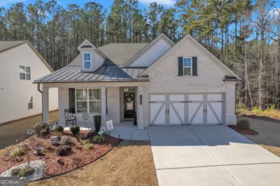 140 Amherst Way, Fayetteville, GA 30215 - Photo 1