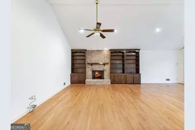 955 Landmark Drive, Atlanta, GA 30342 - Photo 21