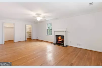 955 Landmark Drive, Atlanta, GA 30342 - Photo 33