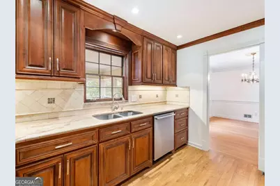 955 Landmark Drive, Atlanta, GA 30342 - Photo 11