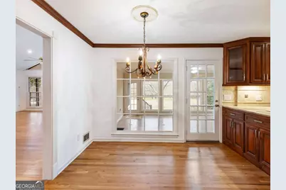 955 Landmark Drive, Atlanta, GA 30342 - Photo 17