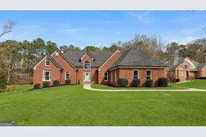 165 Heath Way, Fayetteville, GA 30214 - Photo 1