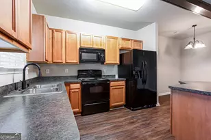 1255 Chinon Point, Lithonia, GA 30058 - Photo 9