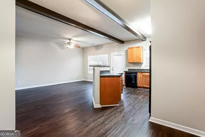 1255 Chinon Point, Lithonia, GA 30058 - Photo 7