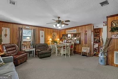 3411 Floyd Drive, Blackshear, GA 31516 - Photo 9