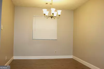 5811 Calico Court, Lithonia, GA 30058 - Photo 5