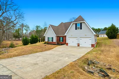 207 Meadow Lake Drive, Carrollton, GA 30116 - Photo 35