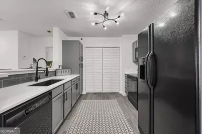 209 Mill Pond Court SE, Smyrna, GA 30082 - Photo 5