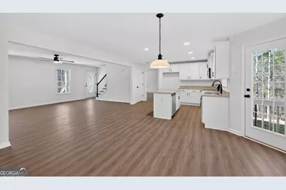 546 Creek View Drive, Hoschton, GA 30548 - Photo 15