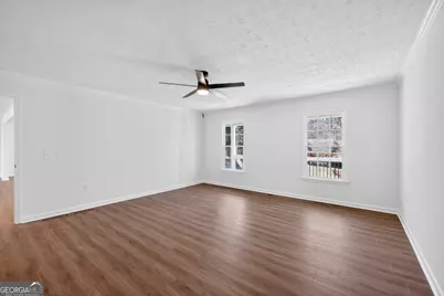 546 Creek View Drive, Hoschton, GA 30548 - Photo 17