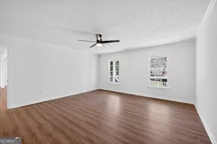 546 Creek View Dr, Hoschton, GA 30548 - Photo 17