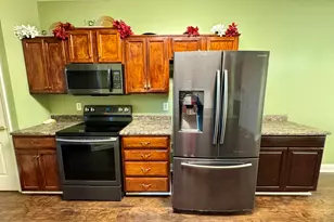 108 Manchester Ln, Byron, GA 31008 - Photo 9