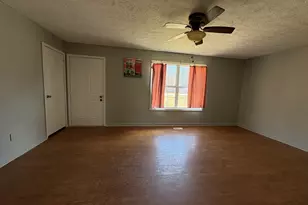 571 Ishman Ballard Rd, Newnan, GA 30263 - Photo 5