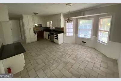 203 Farmbrook Parkway, Stockbridge, GA 30281 - Photo 7