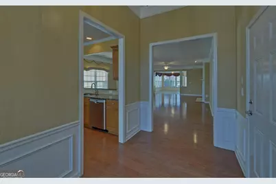 5908 Bluff Mountain Way, Hoschton, GA 30548 - Photo 5