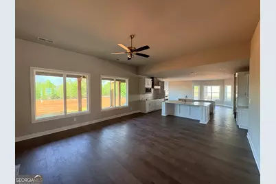 296 Grove Park, Senoia, GA 30276 - Photo 5