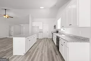 206 Airport Rd, Canon, GA 30520 - Photo 9