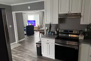 10 Grove St, Hazlehurst, GA 31539 - Photo 5