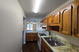 416 S Ashley St, Kingsland, GA 31548 - Photo 13