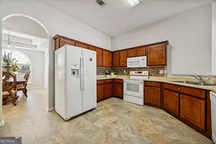 207 Yellowood Dr, Kingsland, GA 31548 - Photo 11