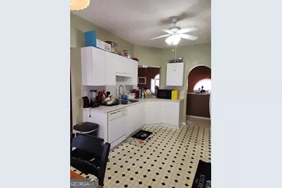 4584 Browns Mill Close, Lithonia, GA 30038 - Photo 5