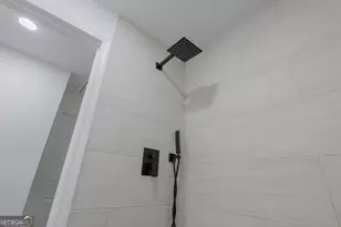 5207 Dixie Lake Rd, Union City, GA 30291 - Photo 15