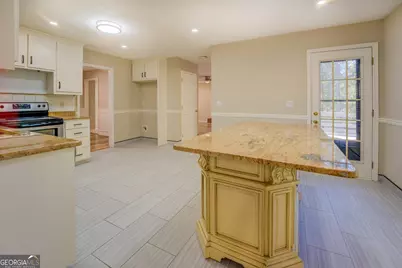 2436 Green Hollow Court, Conyers, GA 30012 - Photo 15