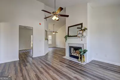 8106 Wynfield Drive, Jonesboro, GA 30238 - Photo 3