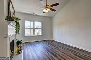 8106 Wynfield Dr, Jonesboro, GA 30238 - Photo 5